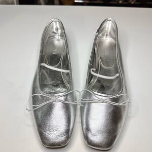 Zara Metallic Silver Ballet Flats with Bow Accent